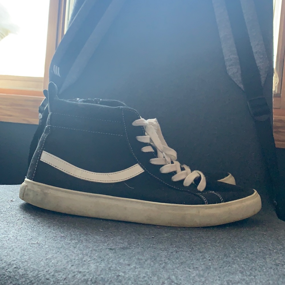 Black high top vans size 9 1/2